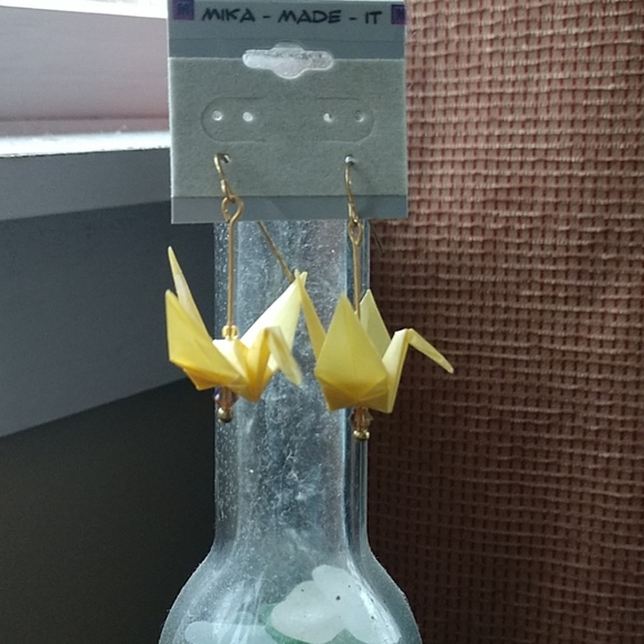 Origami Crane earrings ✨ Mika-Made-It 🌺 - Picture 2 of 3